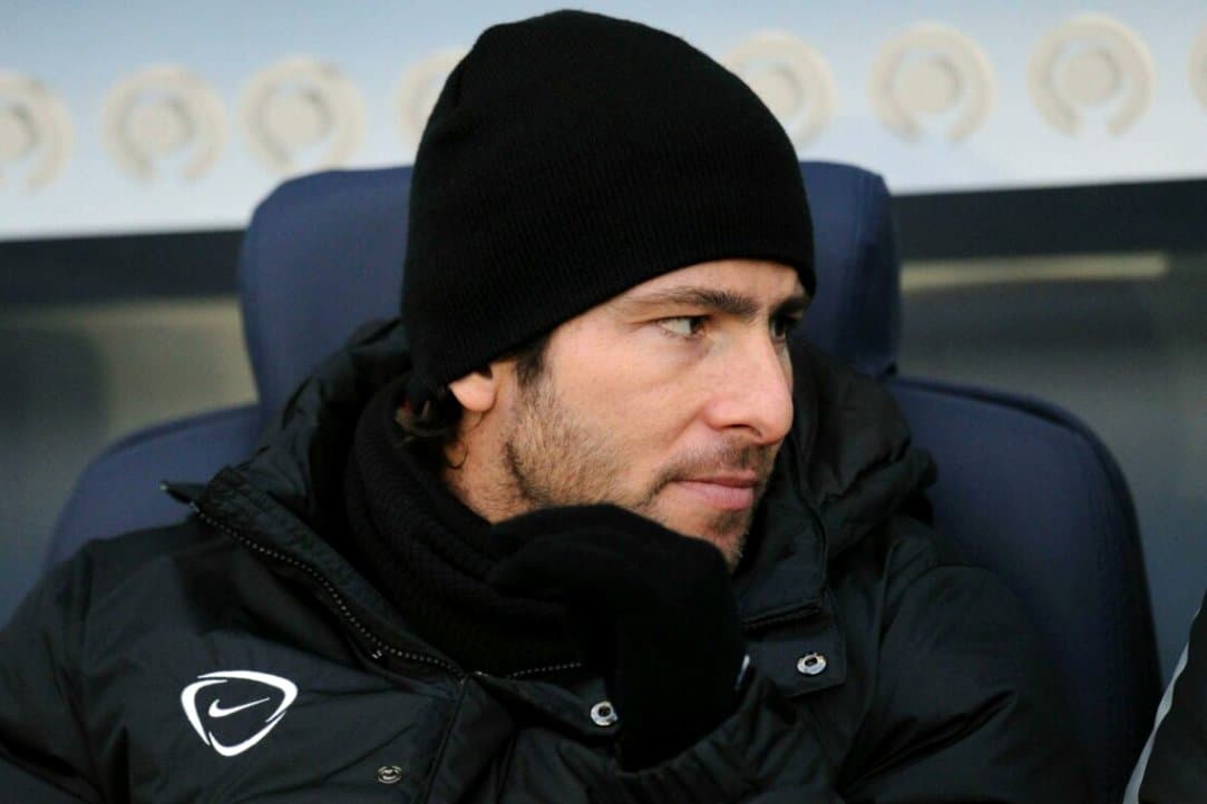 Ajax Engages in Discussions with Maxwell for Technical Director Position