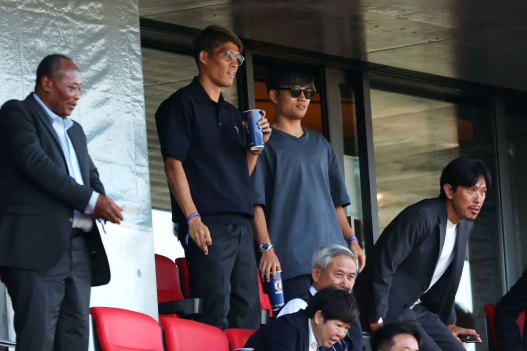 Ajax Eyes Takehiro Tomiyasu to Strengthen Squad