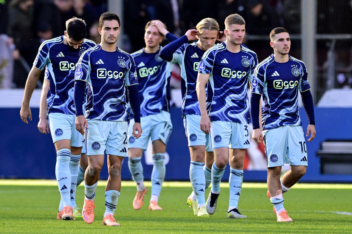 Ajax Faces Challenges in Coach Search as Ten Hag s Return Seems Unlikely