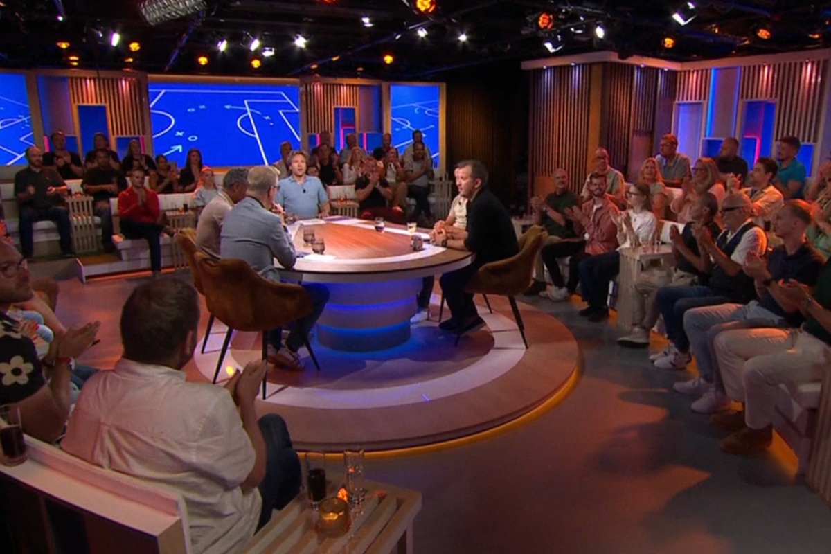 Ajax s Search for a New Head Coach Alex Pastoor as a Leading Candidate