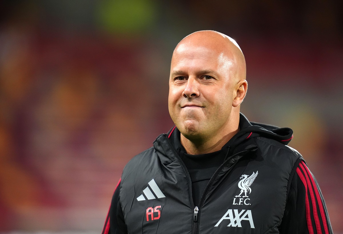 Arne Slot Eyes Dutch Talent Givairo Read Amidst Continued EPL Interest