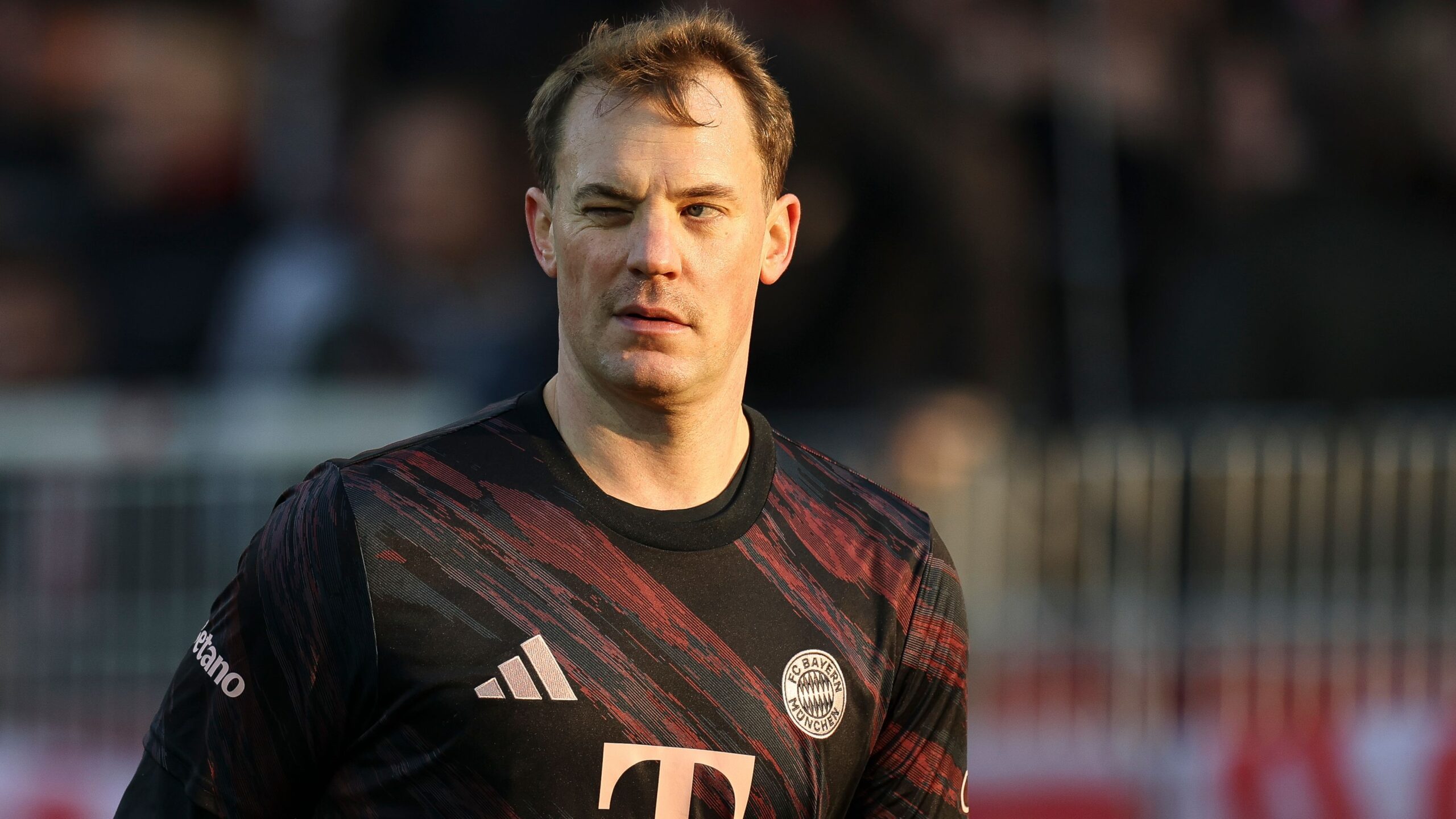 Bayern Munich s Mixed Results Highlight Goalkeeping Challenges