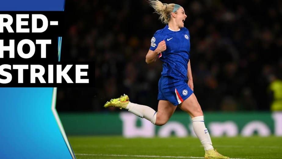 Ellie Carpenter s Exceptional Goal Leads Chelsea to Victory Against Barcelona