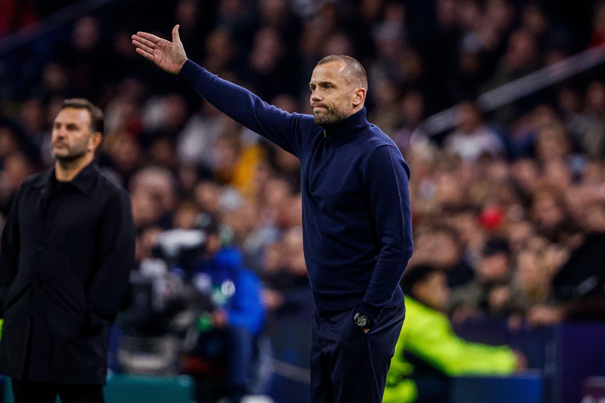 Erben Wennemars Advocates for Sarina Wiegman as Ajax s Next Coach