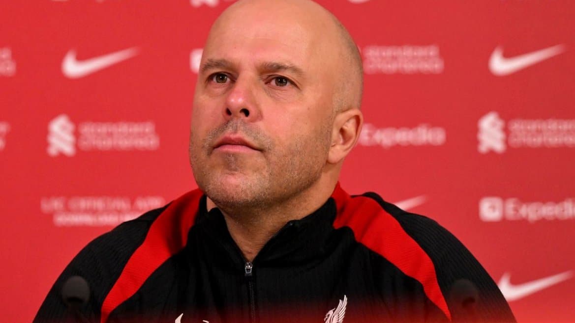 Liverpool Coach Reflects on Jota s Loss Amidst Struggles