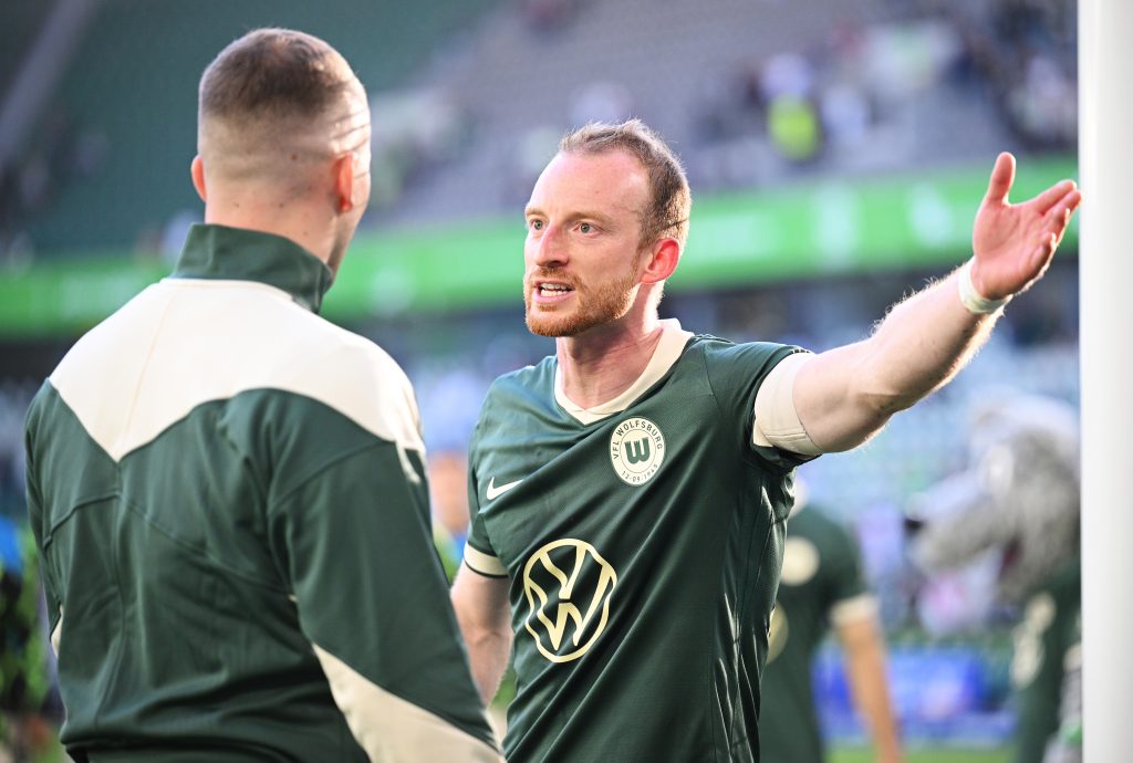 Maximilian Arnold Addresses Supporters Amidst Challenging Season for VfL Wolfsburg