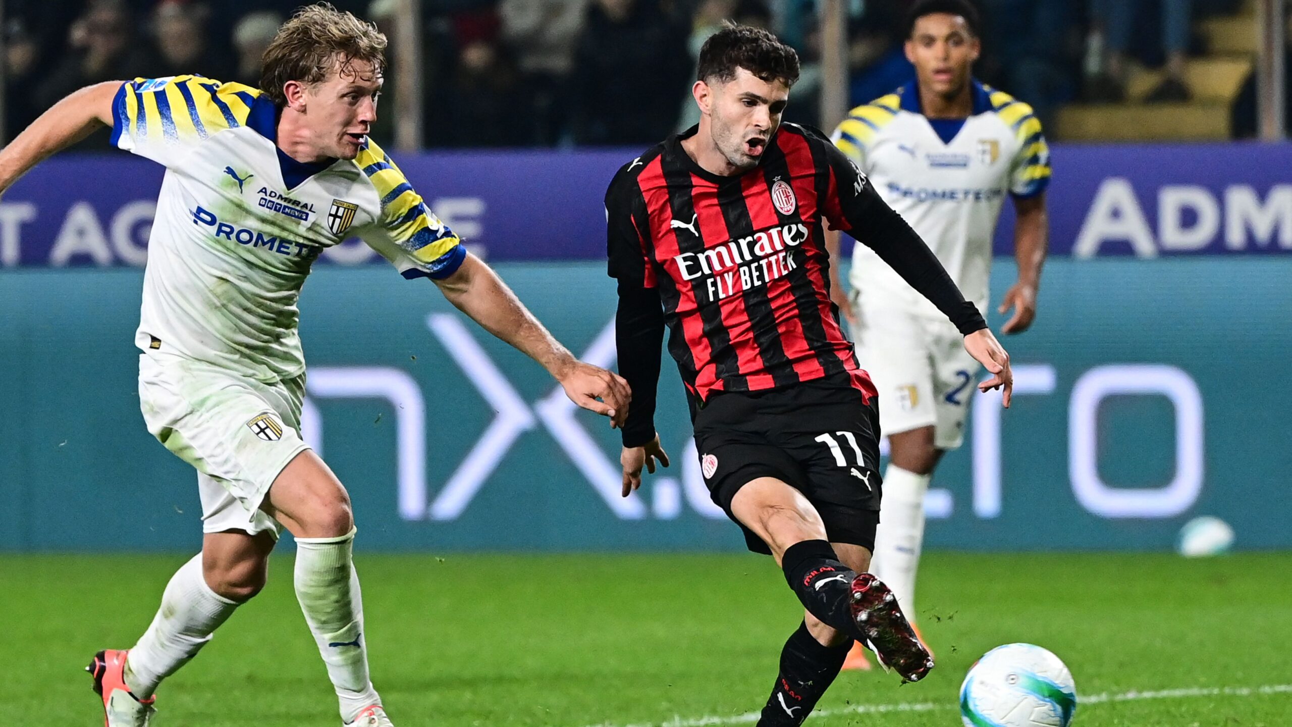 Pulisic Returns to Training After Injury Milan s Star Eyes Serie A Clash