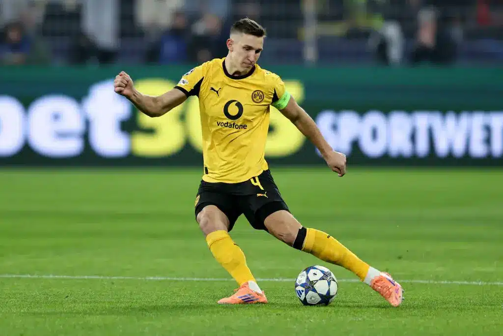 Sebastian Kehl Comments on Nico Schlotterbeck s Contract Negotiations