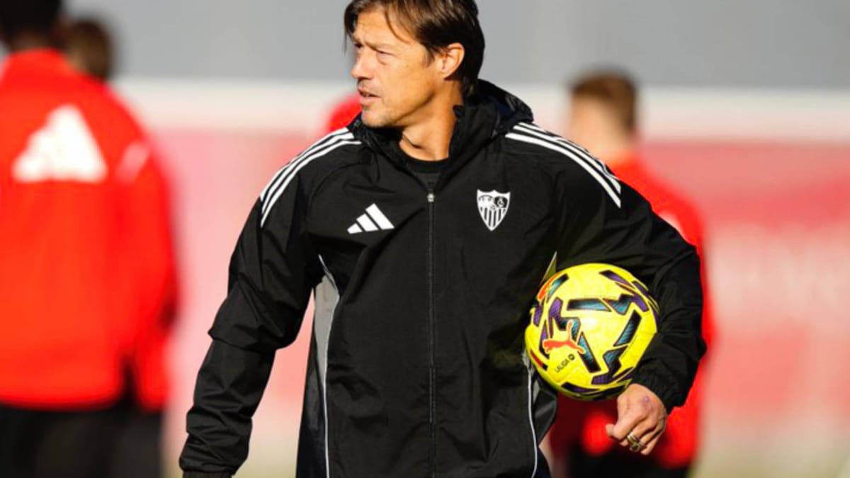 Sevilla s Defensive Challenges Ahead of Match Against Espanyol