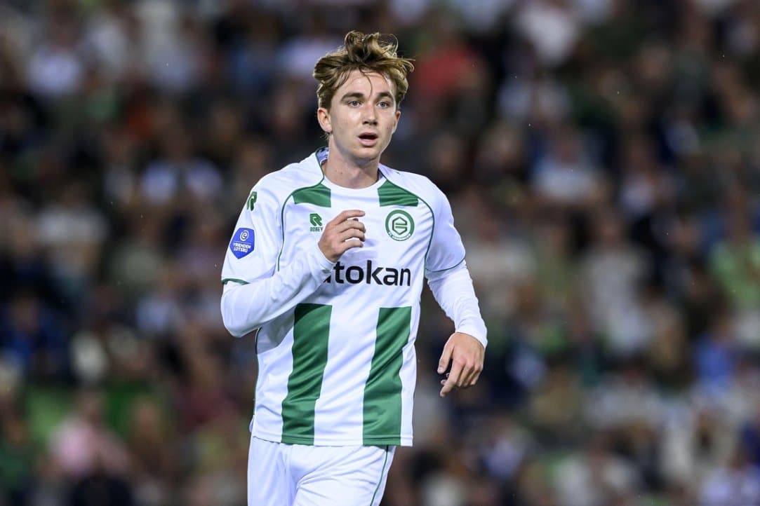 Tygo Land s Struggles for Playing Time at FC Groningen