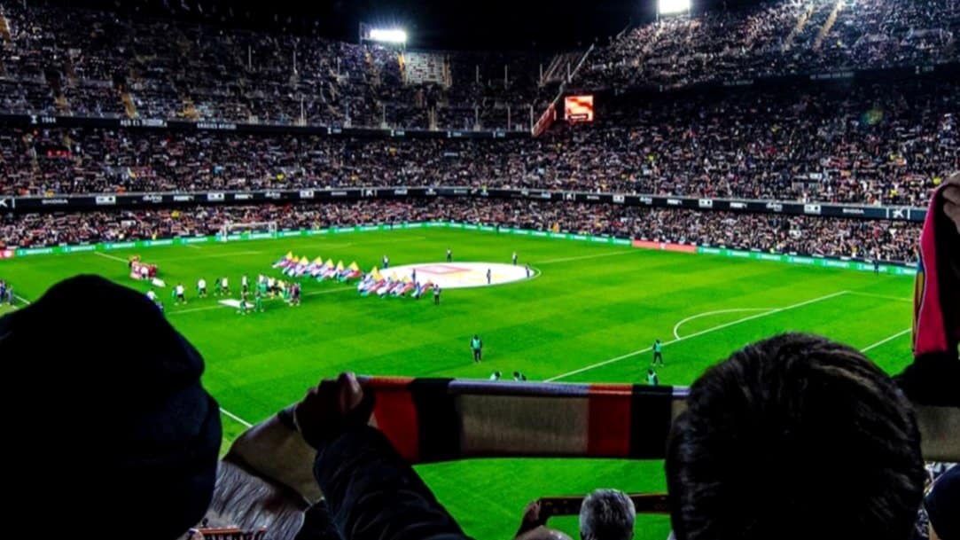 Valencia Mayor Urges Change in Match Schedule Due to Marathon Conflict