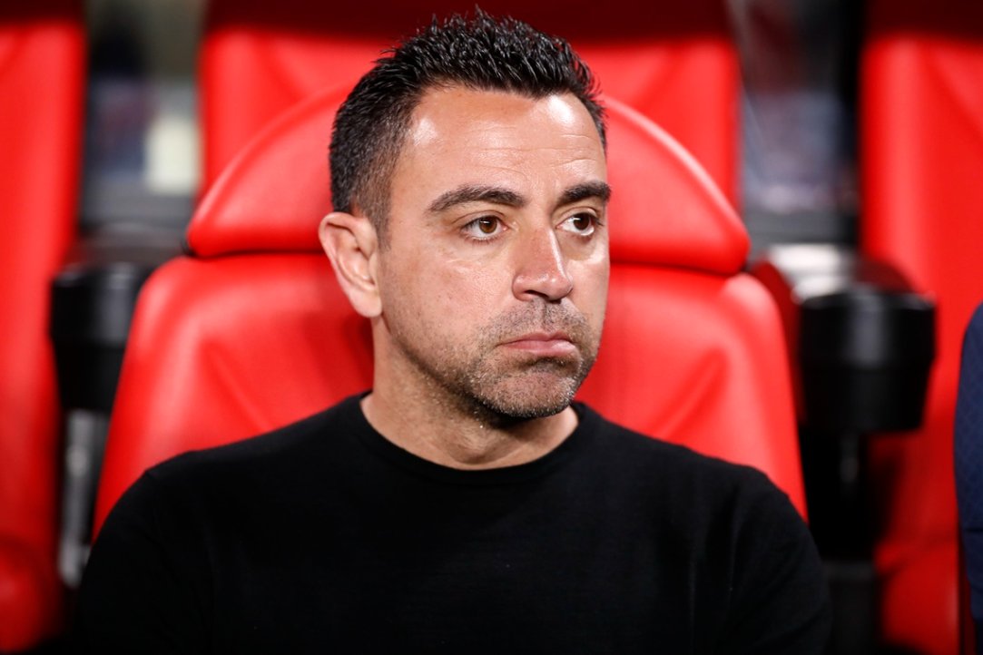 Xavi Hern ndez s Prospective Role at Ajax A New Chapter
