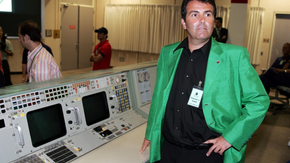 Xavier Sala i Mart n A Pivotal Voice in Spanish Football Discourse